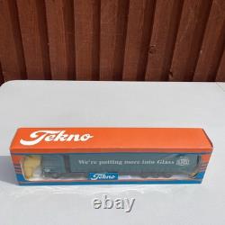 Tekno 150 Scale Mercedes-benz Actros United Glass Truck With Trailer Boxed