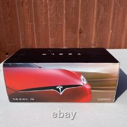 Tesla Model S P100D 118 Scale Diecast Model Car Black New In Box
