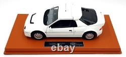 Top Marques 1/18 Scale TOP122A Ford RS200 Evolution Diamond White