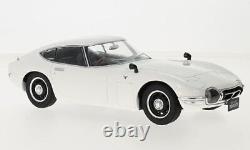 Triple 9 1/18 Scale Diecast T9-1800183 Toyota 2000GT White