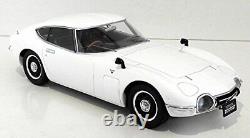 Triple 9 1/18 Scale Diecast T9-1800183 Toyota 2000GT White