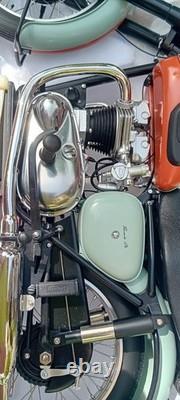 VMB 1/6 Scale Triumph Bonnie 676 of 999