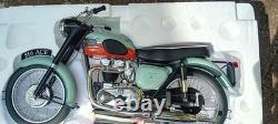 VMB 1/6 Scale Triumph Bonnie 676 of 999