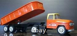 Vintage 1973 Tru-Scale International Harvester Semi Truck & Dump Trailer VGC