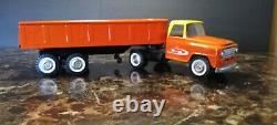 Vintage 1973 Tru-Scale International Harvester Semi Truck & Dump Trailer VGC