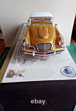 YAT MING, ROAD SIGNATURE 1958 STUDEBAKER GOLDEN HAWK 118th Scale GOLD COLOUR