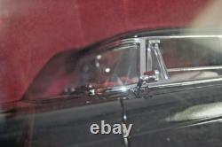 YET MING ROAD SIGNATURE 20078 118th SCALE 1956 FORD CONTINENTAL MK II BLACK